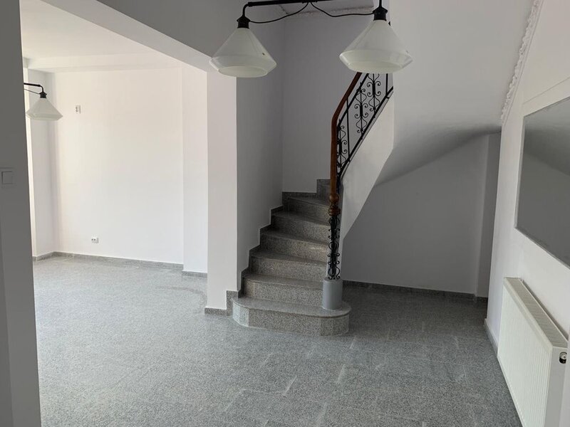 Mihai Eminescu  Casa D+P+1+M 355 mp 9 camere birouri clinica sediu firma