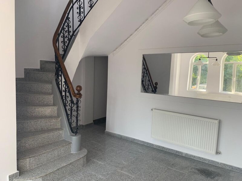 Mihai Eminescu  Casa D+P+1+M 355 mp 9 camere birouri clinica sediu firma
